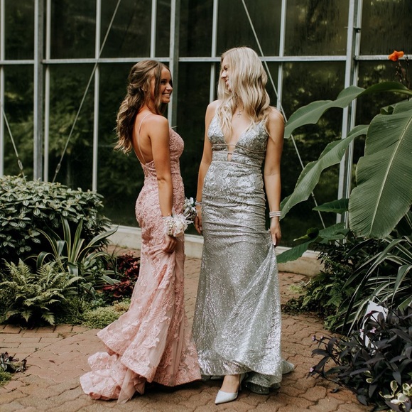 Sparkling silver grad dress - Picture 3 of 3